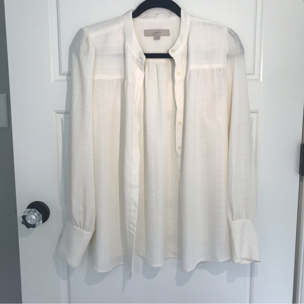 Loft Blouse Cream Color Size Small